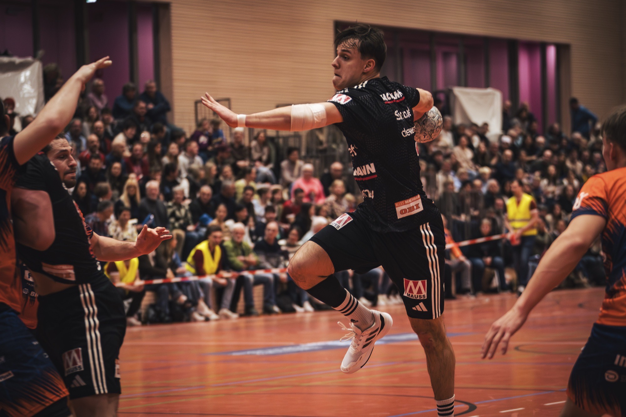 HCE feiert 40-Tore-Gala beim Testspiel in Weißenburg