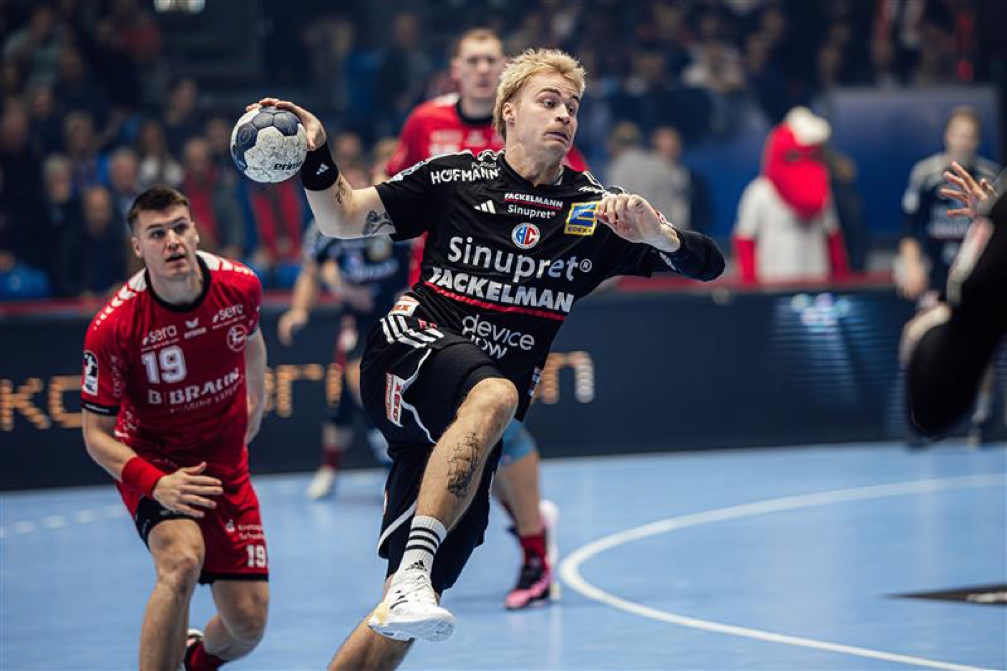 HC Erlangen unterliegt dem aktuellen Tabellenführer mit 32:27