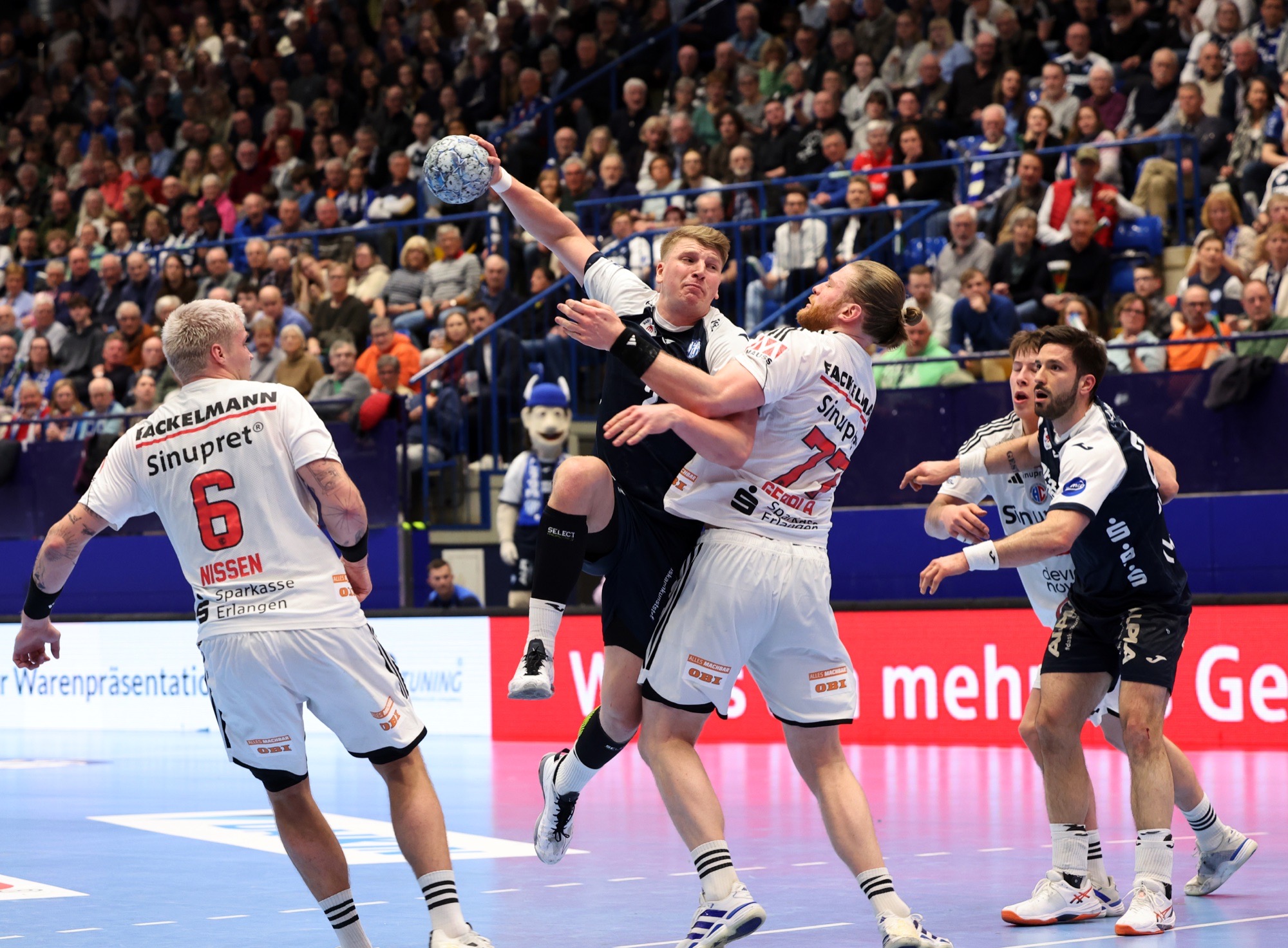 Handballkracher gegen Traditionsklub Lemgo