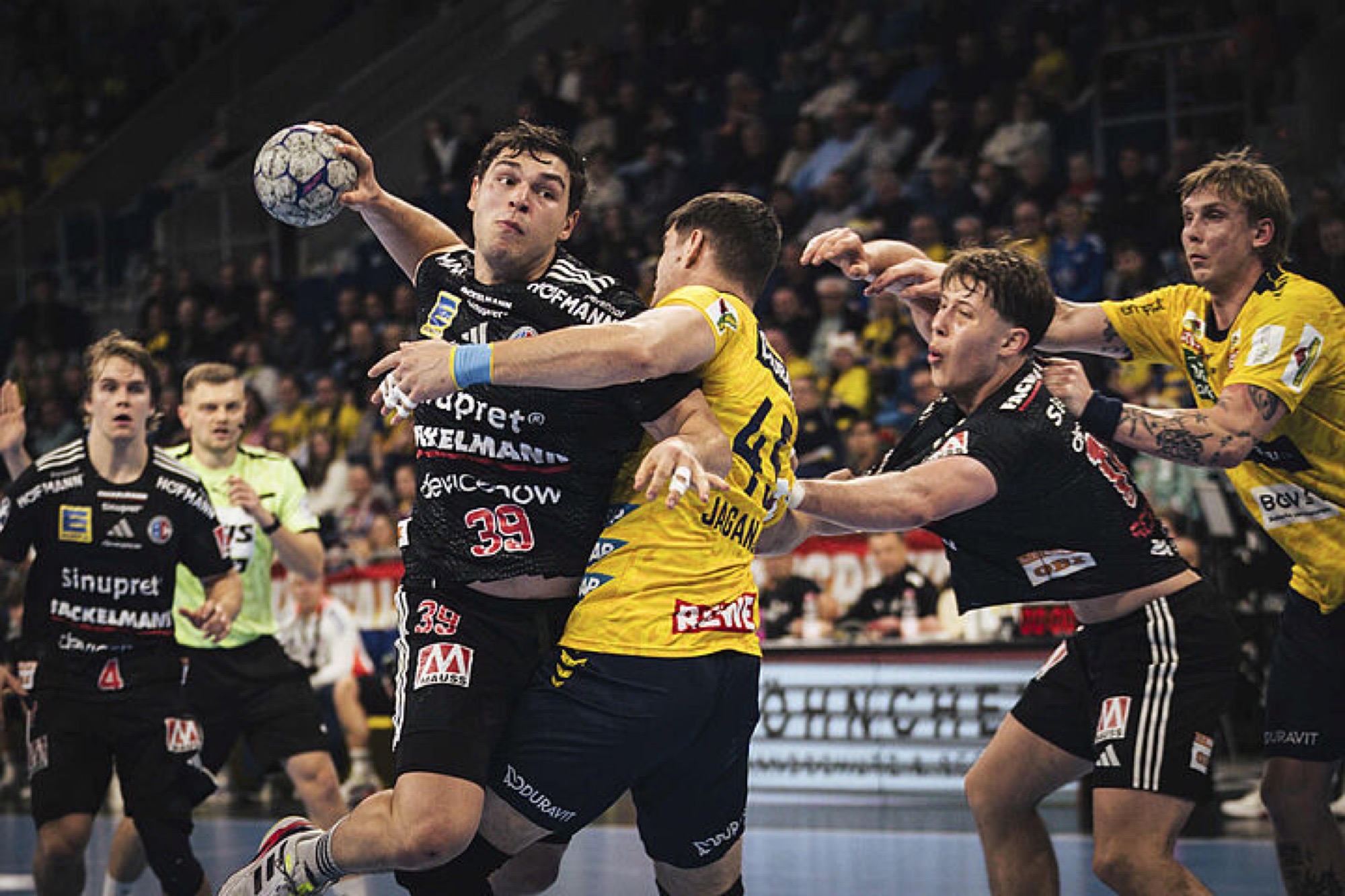 Showdown statt Eiersuche: HCE will Löwen zähmen!