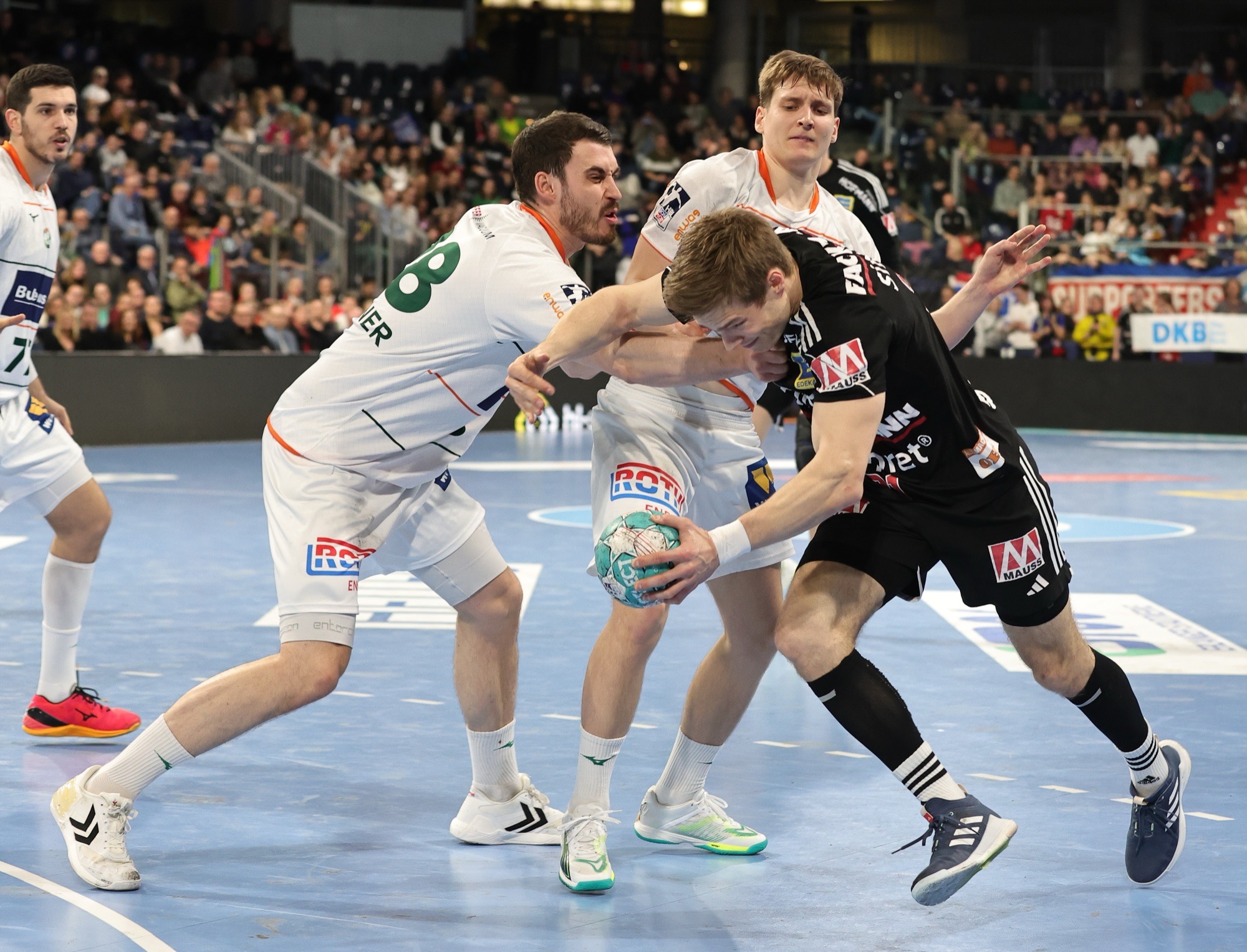 Richtungsweisendes Heimspiel für den HC Erlangen gegen Tabellennachbarn HSG Wetzlar