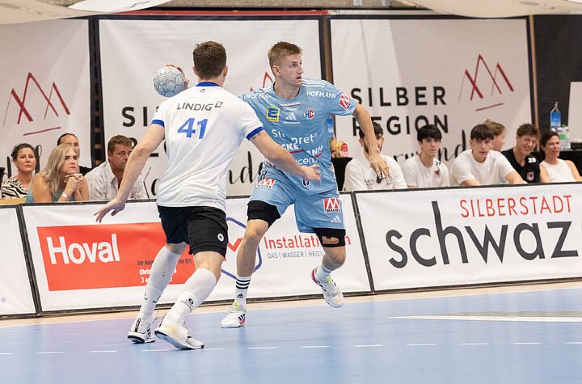 Nervenstärke im Herzschlagfinale: HC Erlangen holt sich mit Kraftakt den Silberregion Karwendel Cup 2025